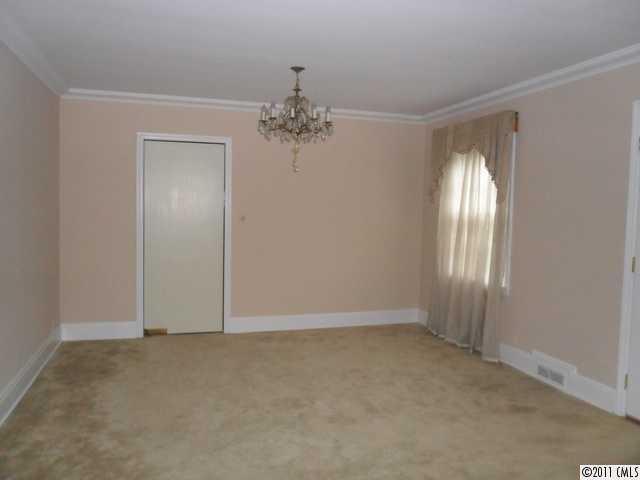 1102 Sunset Road Cherryville, NC 28021 - Photo 4 of 15 Gallery Image 4