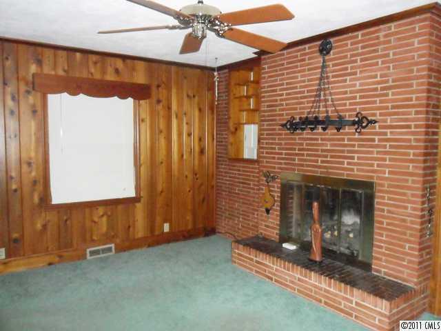 1102 Sunset Road Cherryville, NC 28021 - Photo 6 of 15 Gallery Image 6