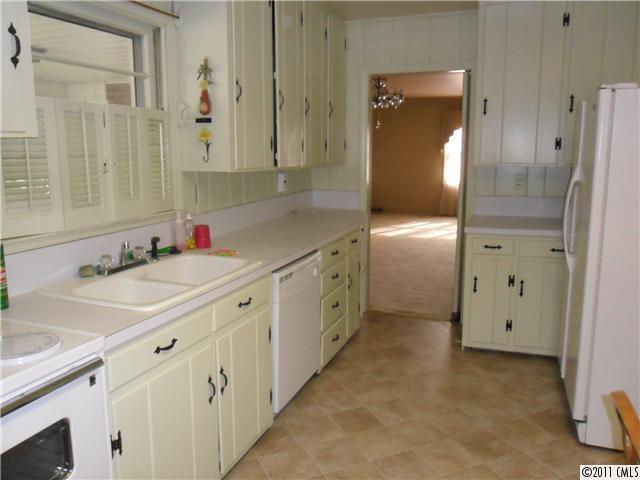 1102 Sunset Road Cherryville, NC 28021 - Photo 7 of 15 Gallery Image 7
