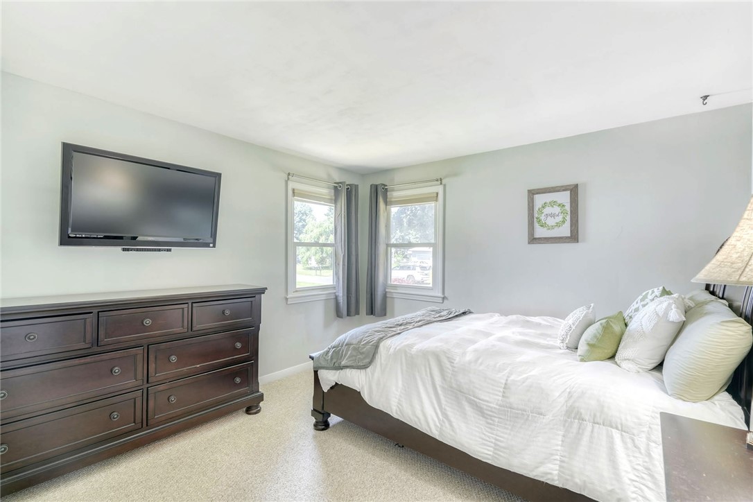 661 Adeline Drive Webster, NY 14580 - Photo 24 of 48