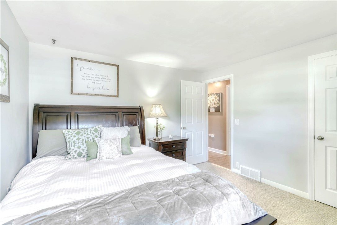 661 Adeline Drive Webster, NY 14580 - Photo 26 of 48