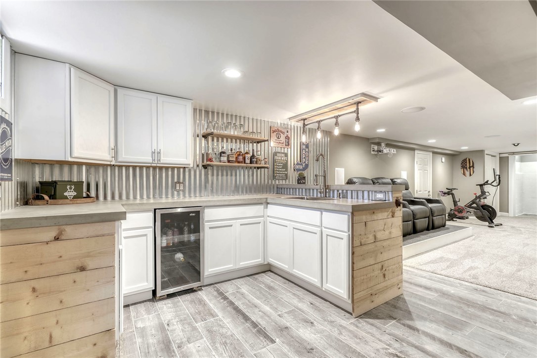 661 Adeline Drive Webster, NY 14580 - Photo 35 of 48