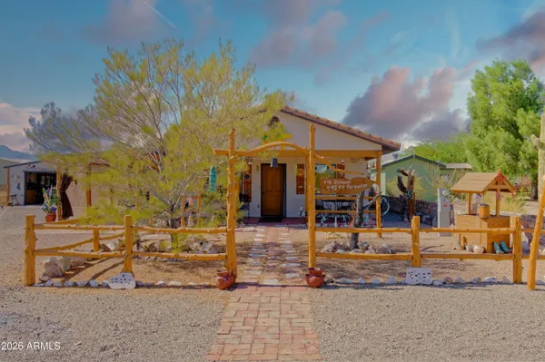 $397,000 | 49544 Turquoise Avenue, Quartzsite, AZ 85346