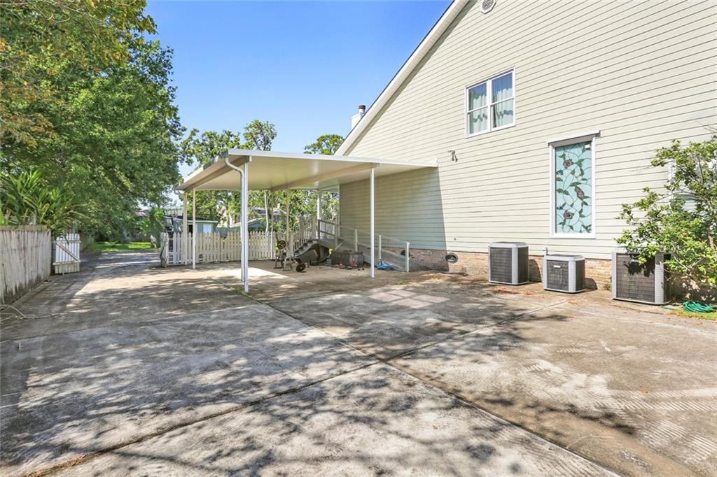 318 Citrus Road River Ridge, LA 70123 - Photo 10 of 38