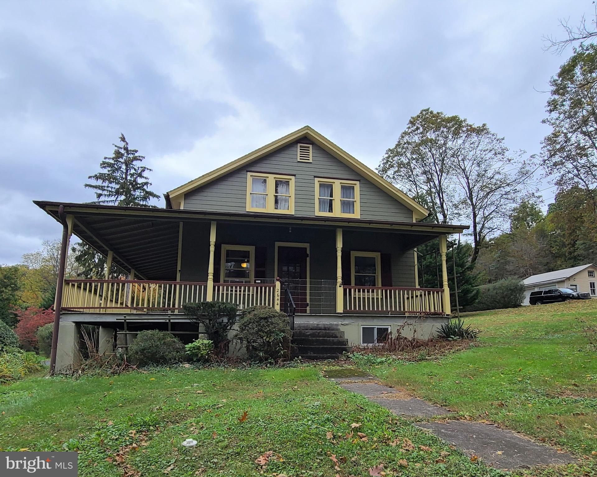 2644 Durham Road Doylestown, PA 18902 - Photo 2 of 24 Gallery Image 2
