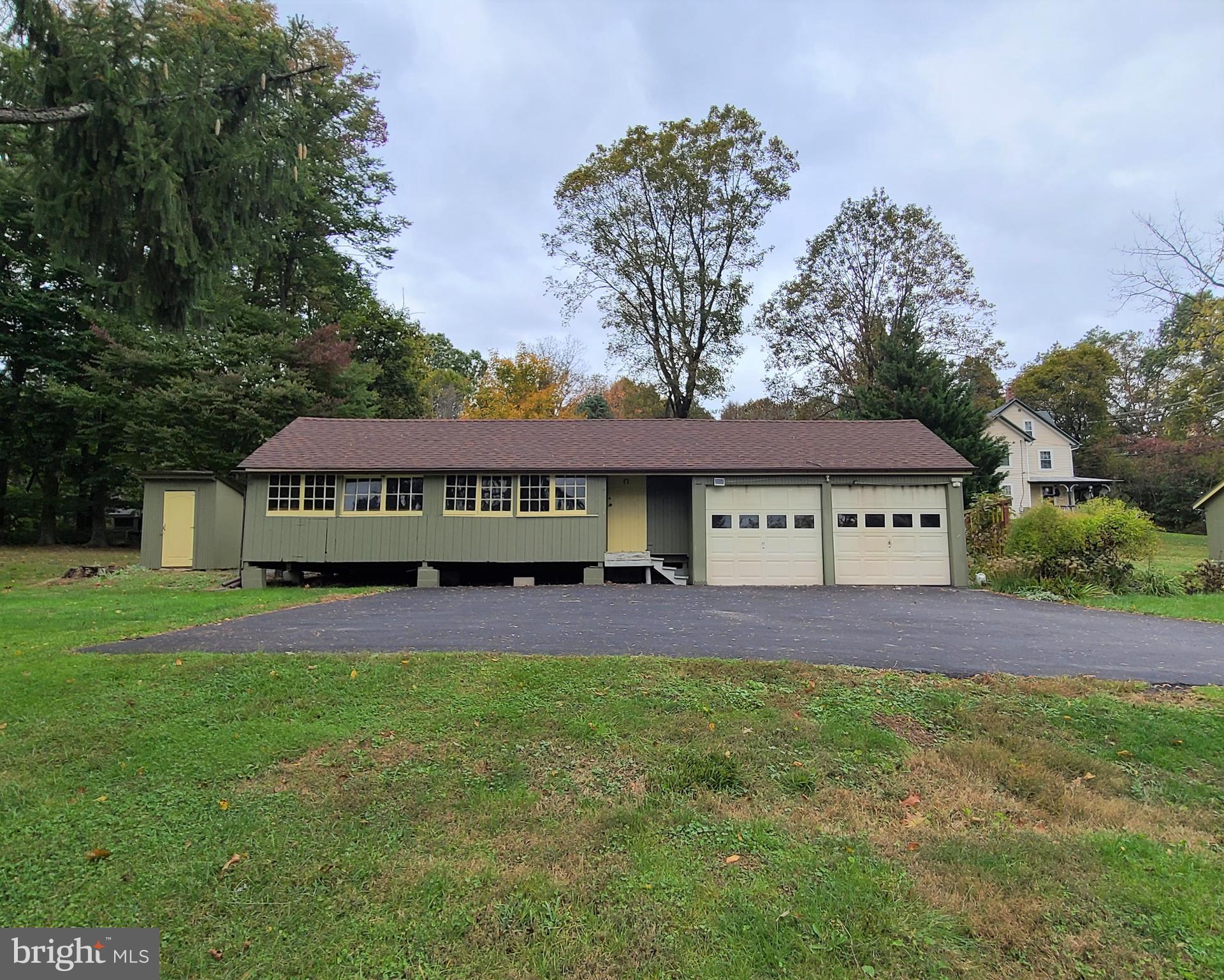 2644 Durham Road Doylestown, PA 18902 - Photo 5 of 24 Gallery Image 5