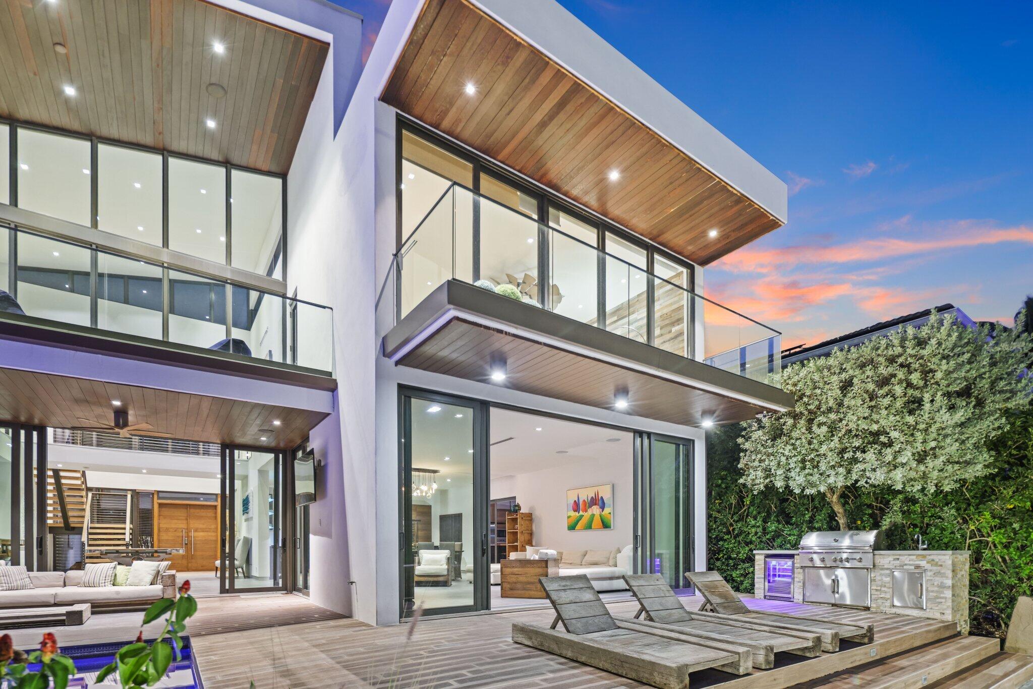 830 Northeast 71st Street Boca Raton, FL 33487 - Photo 73 of 76 Twilight Photography