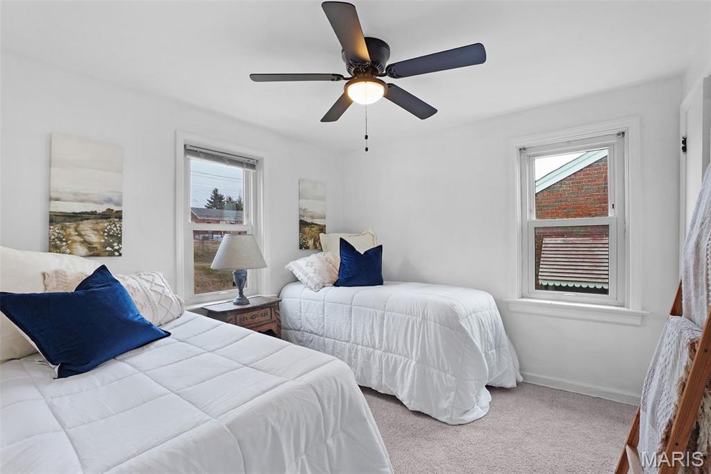 813 Chain Of Rocks Drive St. Louis, MO 63137 - Photo 12 of 22