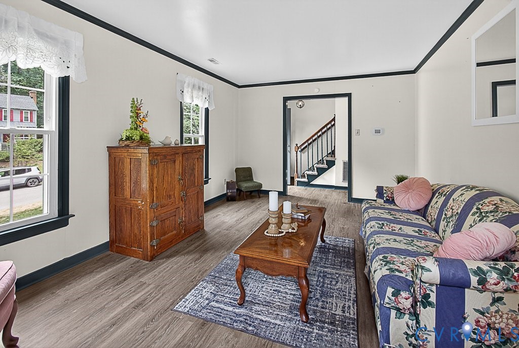 118 Wenatchee Road North Chesterfield, VA 23236 - Photo 6 of 34 Luxury Vinyl Plank Flooring throughout