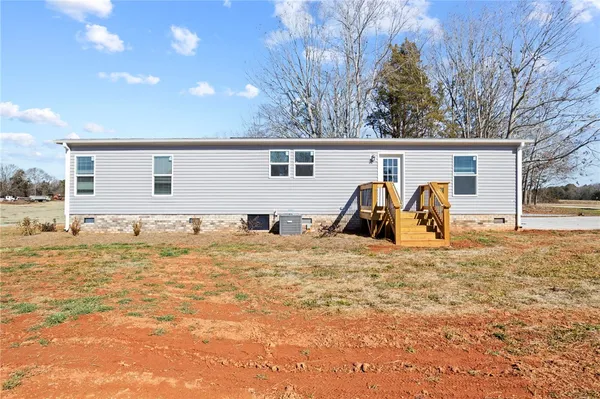 $258,000 | 112 Purdy Road, Iva, SC 29655