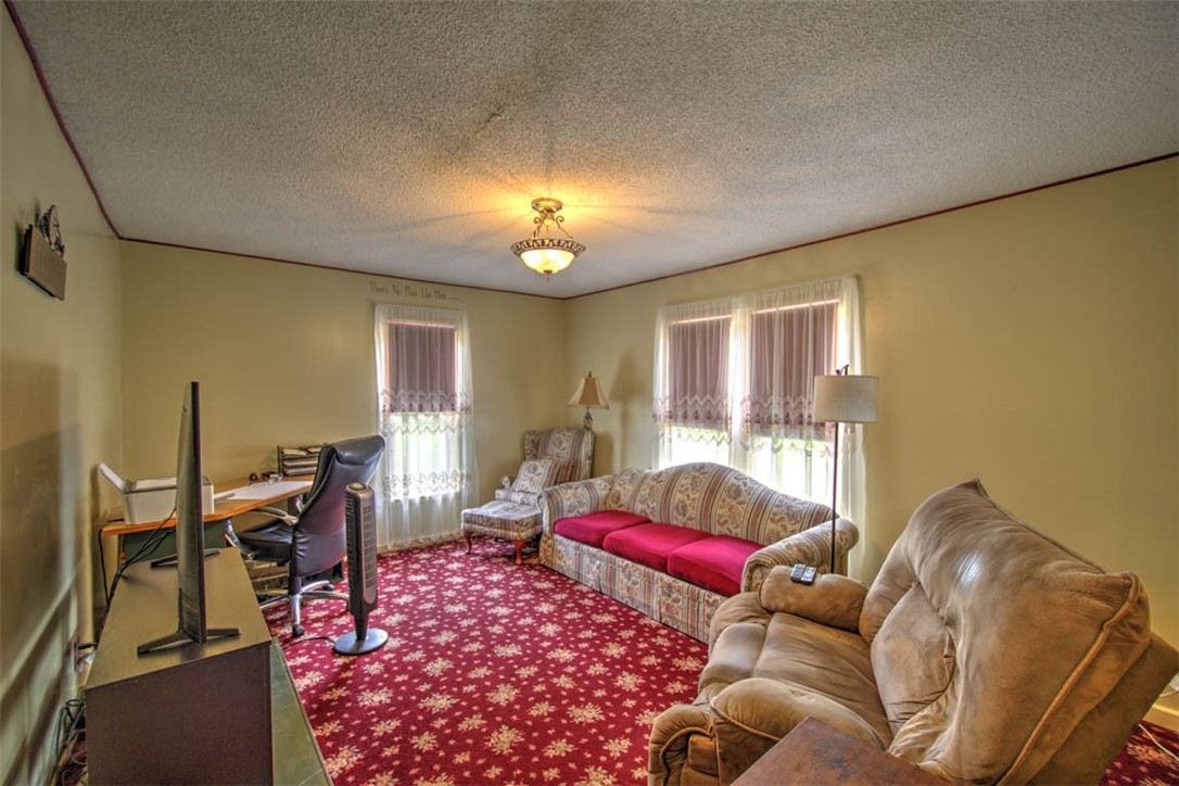 3740 East Greenhill Road Decatur, IL 62521 - Photo 14 of 29