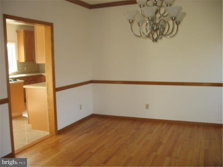 196 Harrison Road Chesterfield, NJ 08515 - Photo 4 of 25 Dining Room