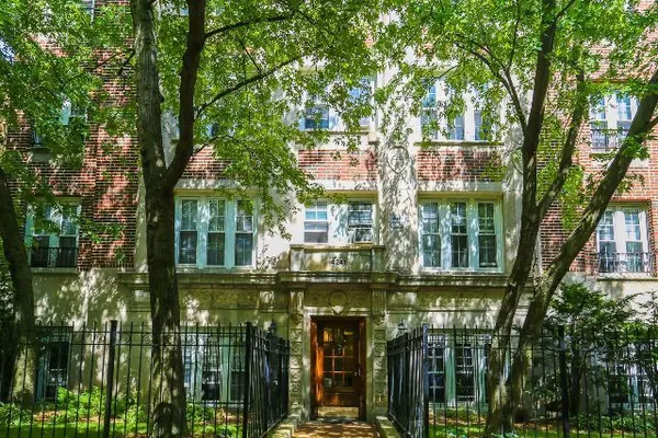 $1,300 | 4241 North Kenmore Avenue, Unit 108, Chicago, IL 60613