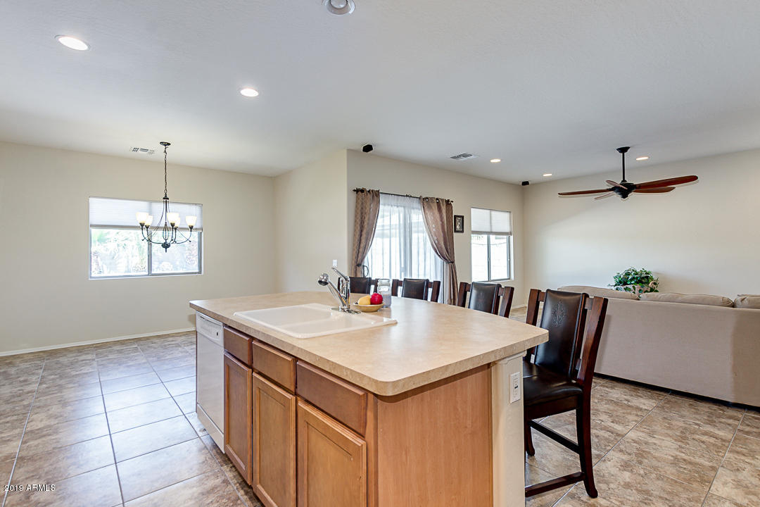 9780 Tangerine Road Florence, AZ 85132 - Photo 11 of 26 16-Tangerine