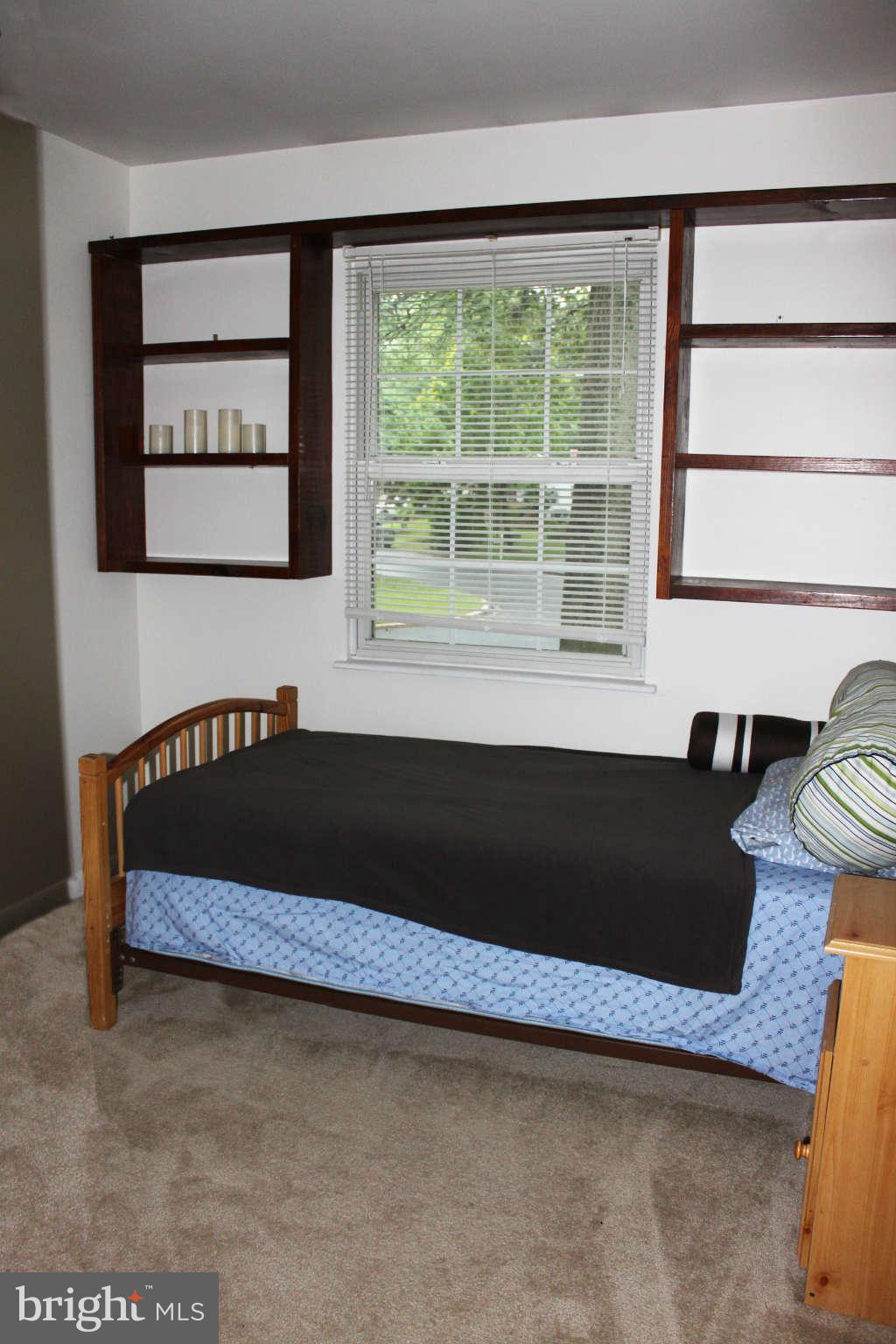 1546 Manor View Road Davidsonville, MD 21035 - Photo 12 of 22 Bedroom