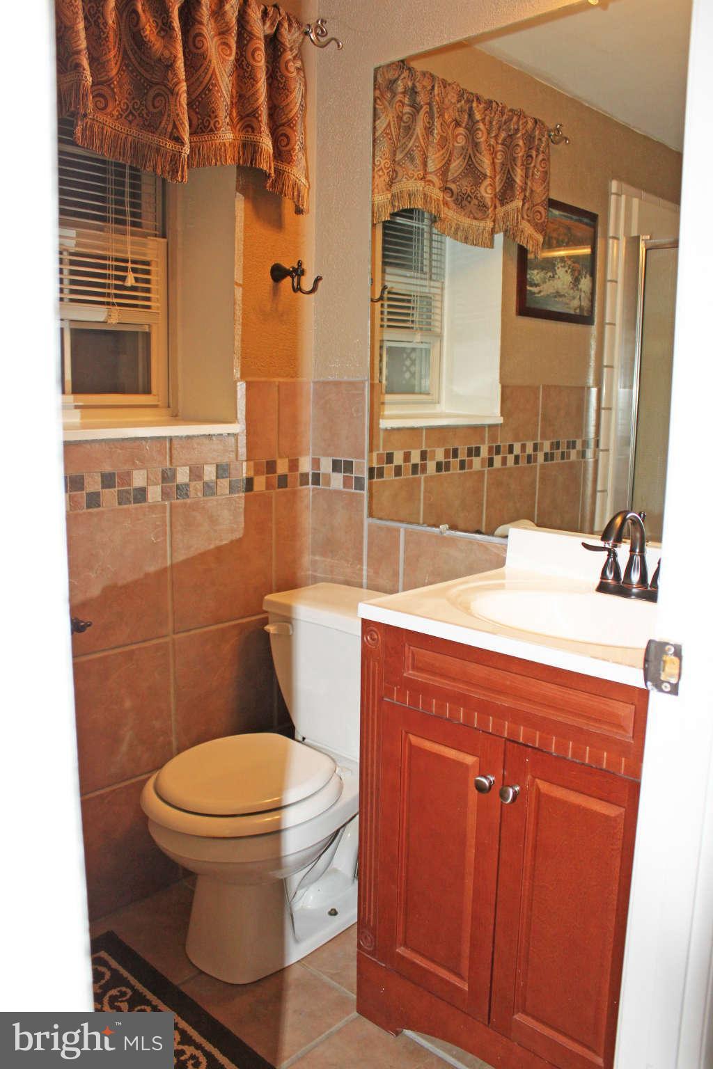 1546 Manor View Road Davidsonville, MD 21035 - Photo 19 of 22 Bath