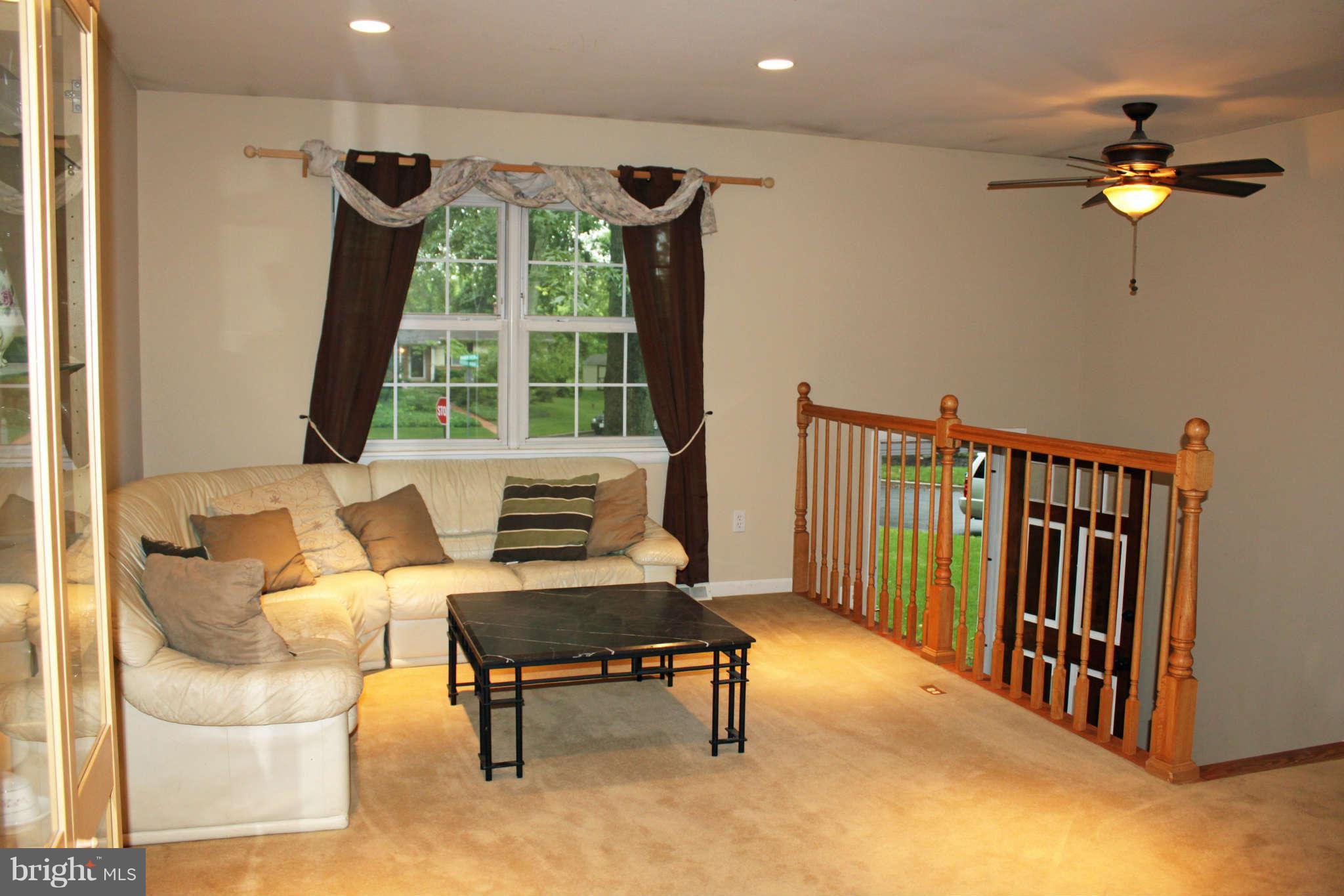 1546 Manor View Road Davidsonville, MD 21035 - Photo 5 of 22 Family Room