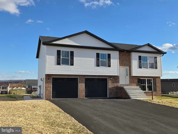 $342,000 | 255 Grove Drive, Shippensburg, PA 17257