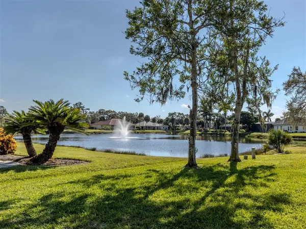 $445,000 | 155 Grand Oak Circle, Venice, FL 34292