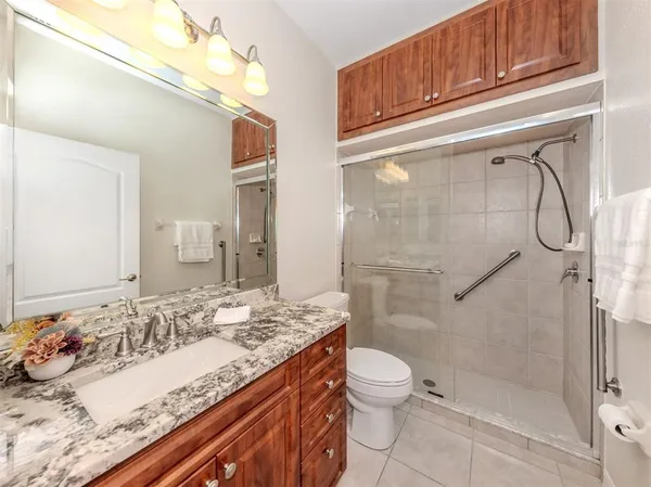 $445,000 | 155 Grand Oak Circle, Venice, FL 34292