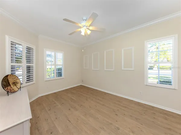 $445,000 | 155 Grand Oak Circle, Venice, FL 34292