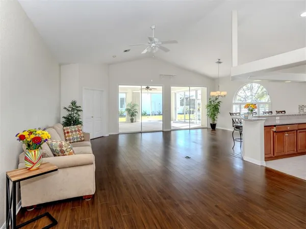 $445,000 | 155 Grand Oak Circle, Venice, FL 34292