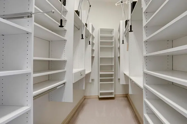 $4,000 | 3388 Sage Road, Unit 301, Houston, TX 77056