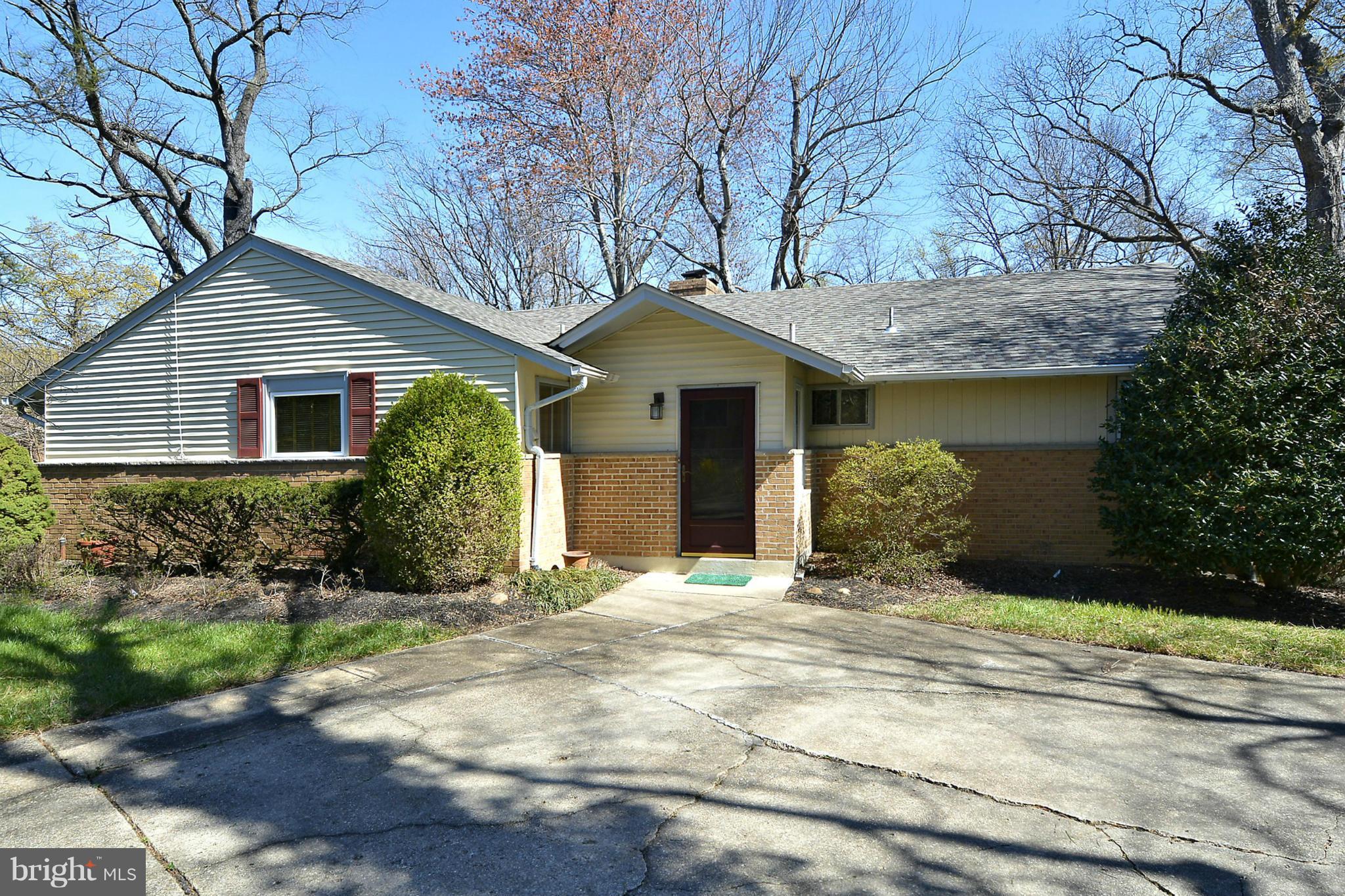 437 Rosier Road Fort Washington, MD 20744 - Photo 1 of 28 Front Entry