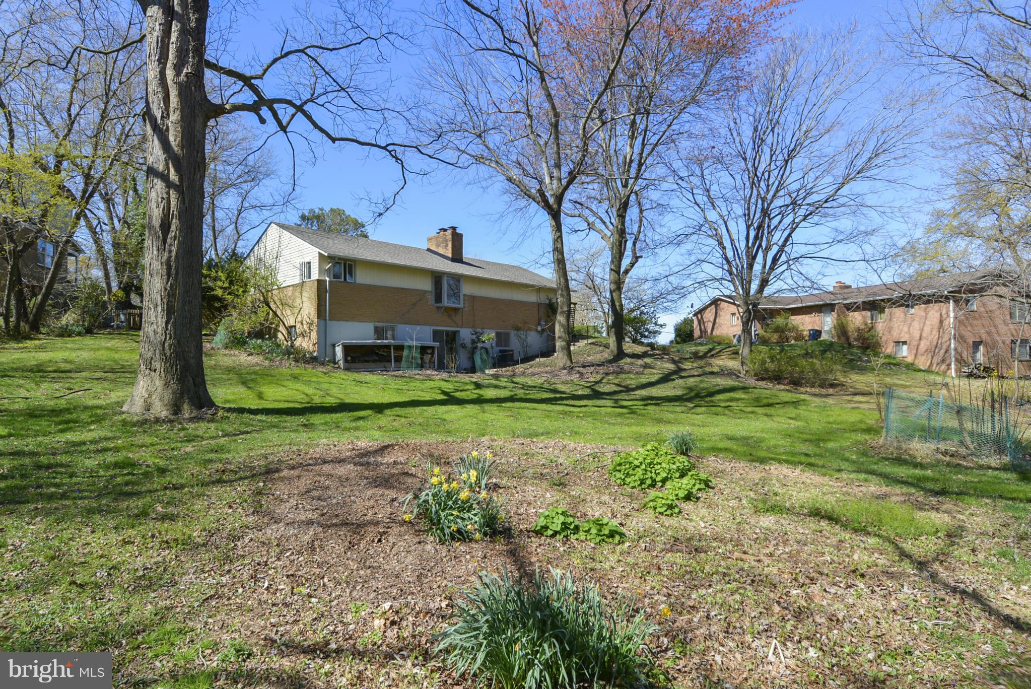 437 Rosier Road Fort Washington, MD 20744 - Photo 7 of 28 Exterior (Rear)