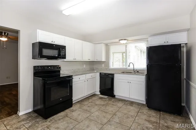 $1,895 | 3754 Monsols Drive, Florissant, MO 63034