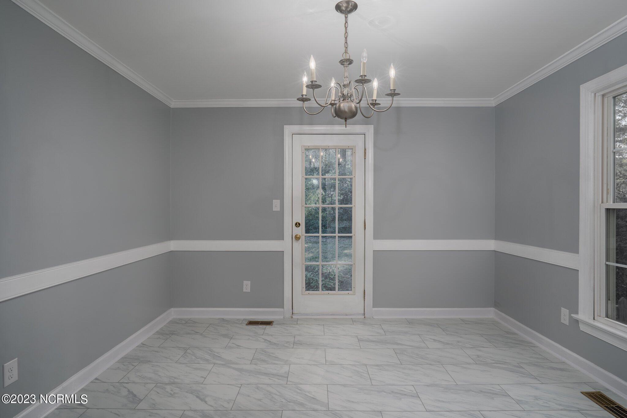 3825 Providence Road Rocky Mount, NC 27803 - Photo 14 of 37 Dining Room