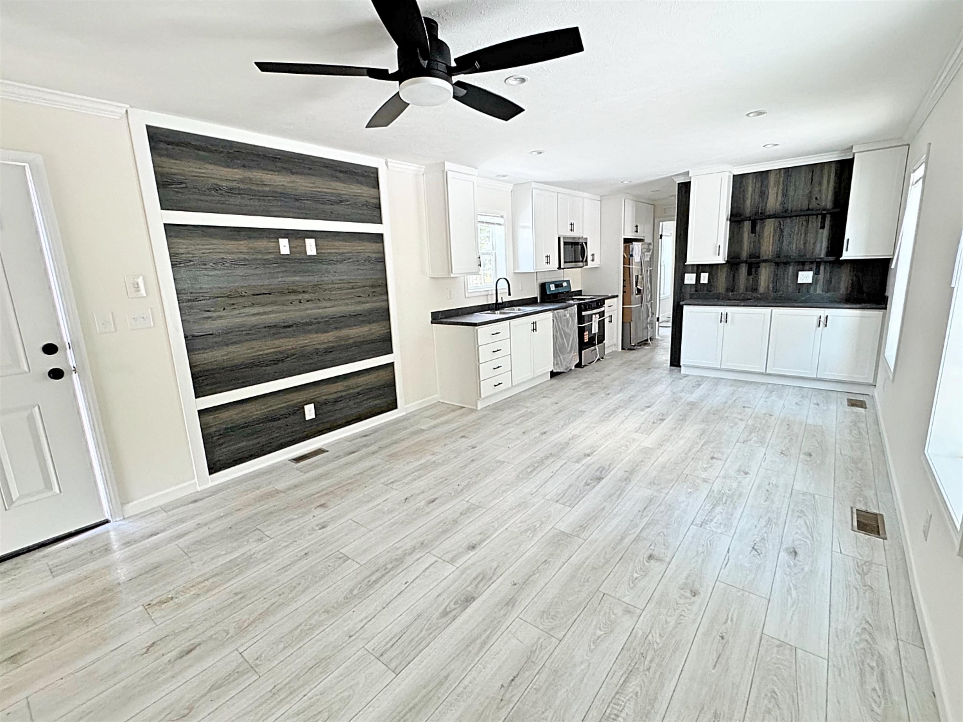 20 True Road, Unit 73 Meredith, NH 03253 - Photo 5 of 19