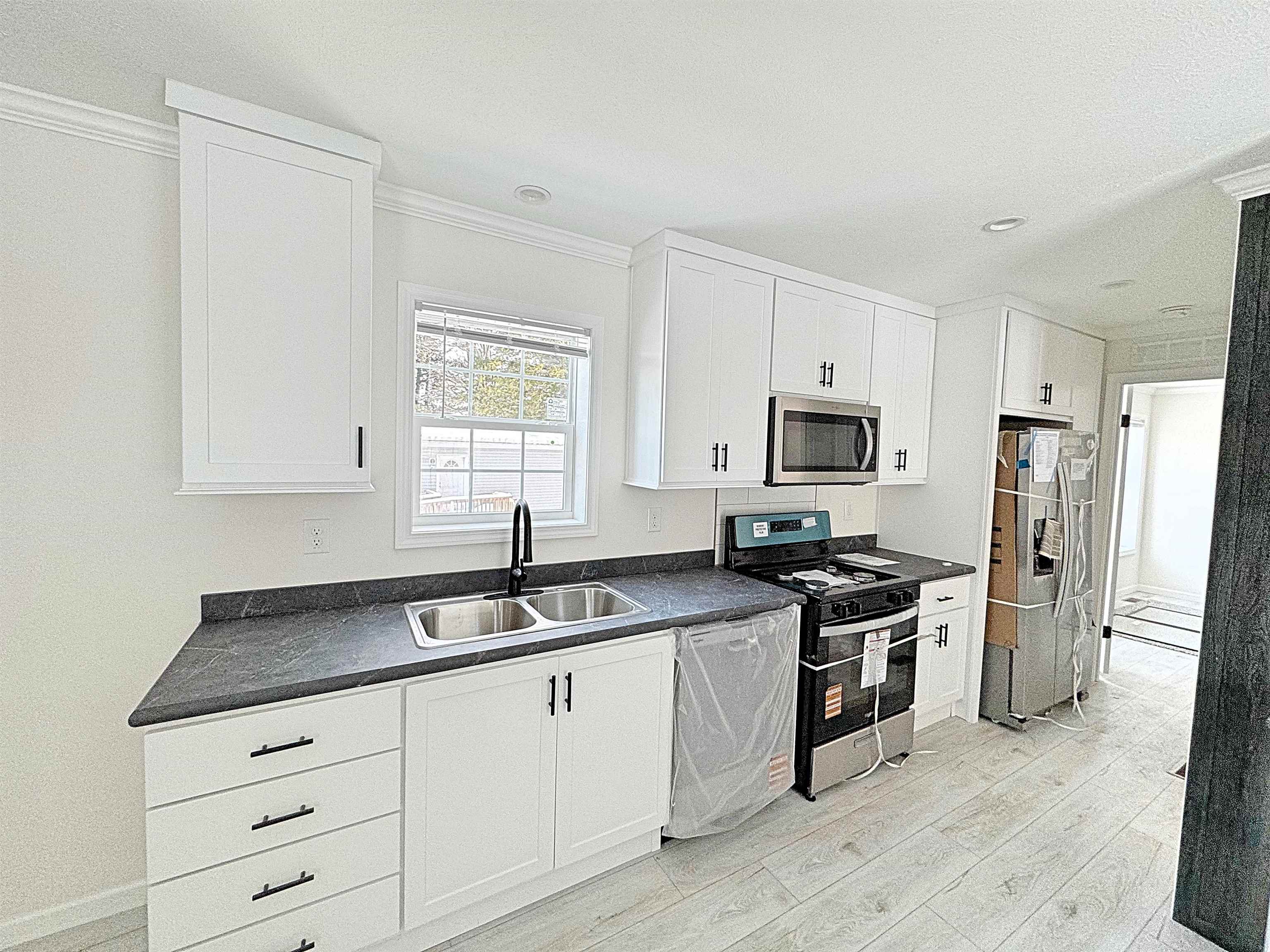 20 True Road, Unit 73 Meredith, NH 03253 - Photo 6 of 19