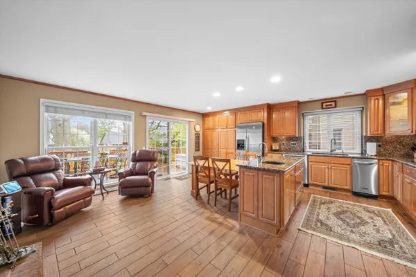 $599,900 | 16063 Homestead Circle, Northville, MI 48168