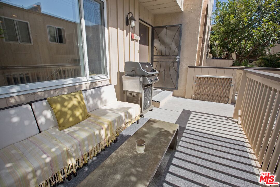 8025 Redlands Street, Unit 29 Playa del Rey, CA 90293 - Photo 28 of 33 Gallery Image 28