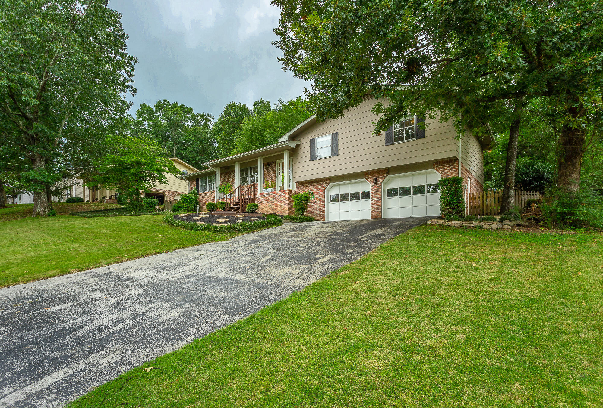 309 Rolling Ridge Drive Chattanooga, TN 37421 - Photo 3 of 58 309 Rolling Ridge Drive Re-edit-1