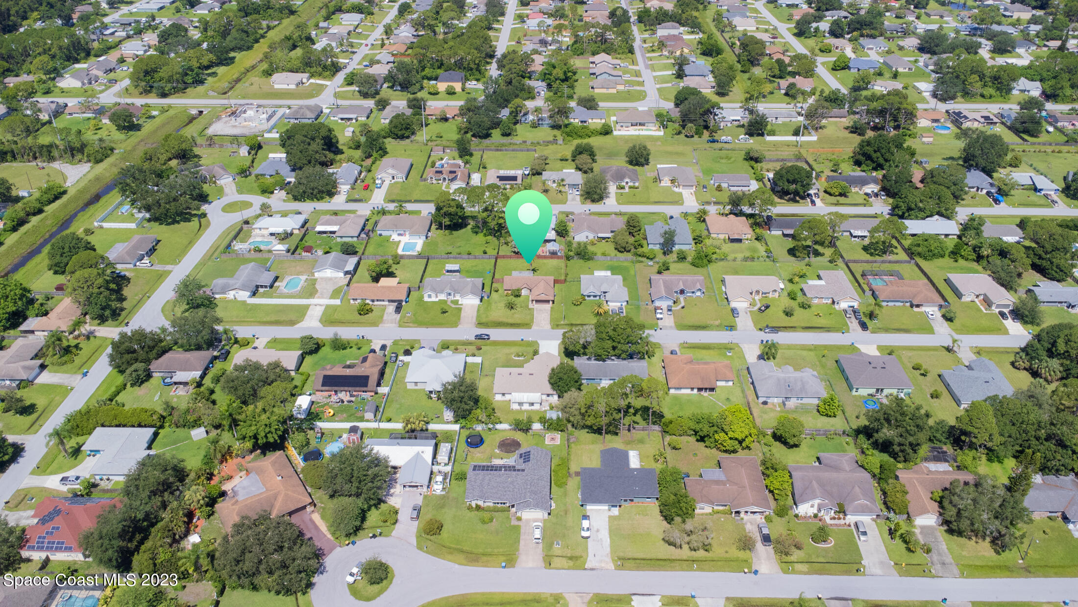 978 Locust Avenue Palm Bay, FL 32907 - Photo 37 of 41 a view of building