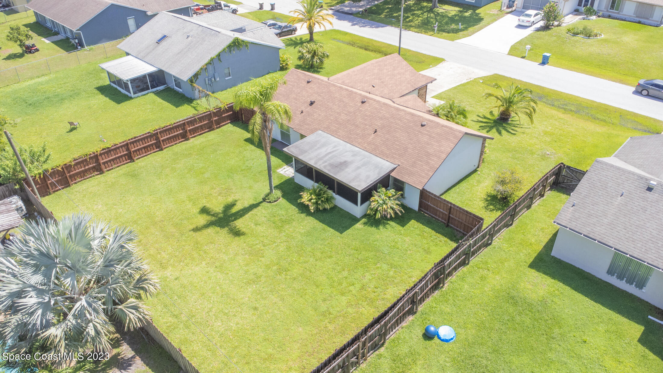 978 Locust Avenue Palm Bay, FL 32907 - Photo 41 of 41 an aerial view of a swimming pool