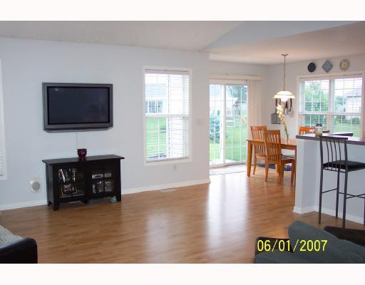 10187 Red Raspberry Lane Granger, IN 46530 - Photo 3 of 8 Gallery Image 3