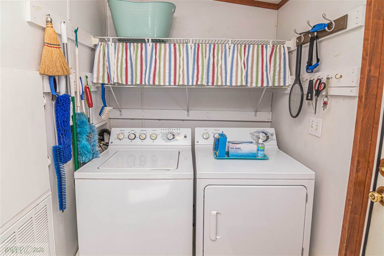 952 Woodruff Road Selma, NC 27576 - Photo 25 of 30 Laundry Room