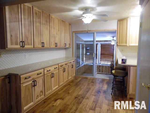 16279 East Cherokee Road Cuba, IL 61427 - Photo 12 of 38