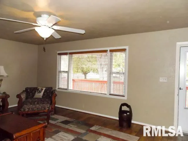 $349,000 | 16279 East Cherokee Road, Cuba, IL 61427