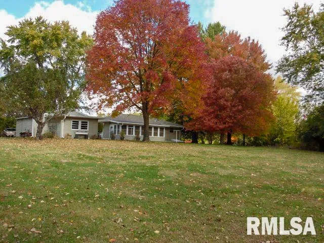 $349,000 | 16279 East Cherokee Road, Cuba, IL 61427