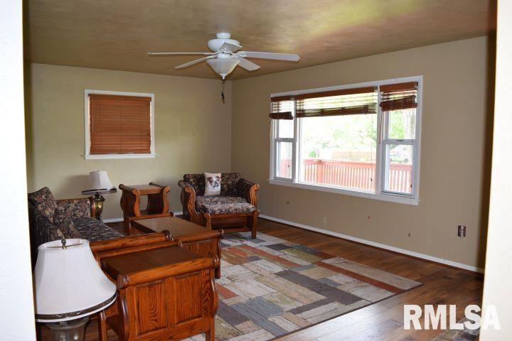 16279 East Cherokee Road Cuba, IL 61427 - Photo 7 of 36