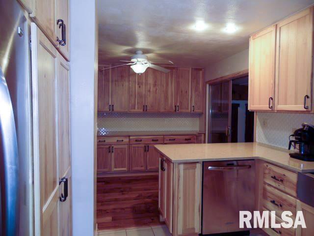 16279 East Cherokee Road Cuba, IL 61427 - Photo 7 of 38