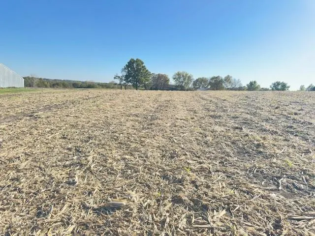$210,000 | 0 Hollingsworth Road, Tonganoxie, KS 66086