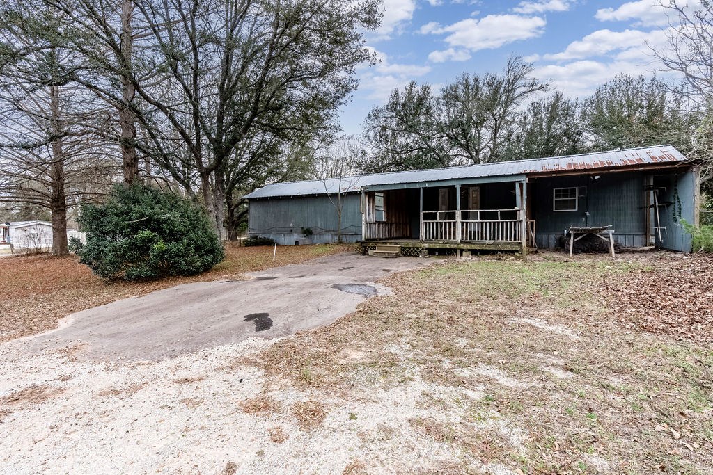 140 Anderson County Road Palestine, TX 75803 - Photo 4 of 23