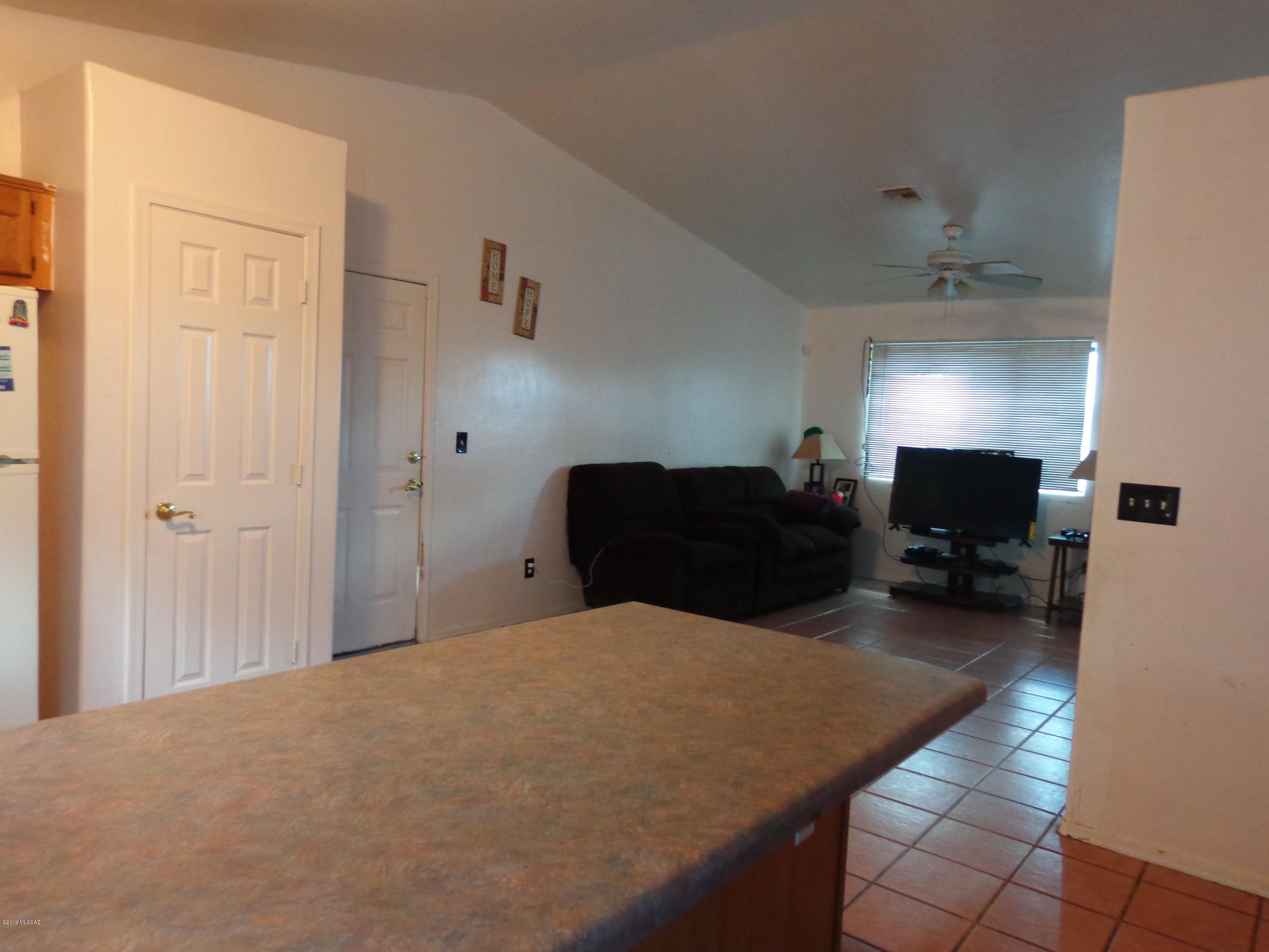233 Paseo Sombrilla Rio Rico, AZ 85648 - Photo 6 of 19