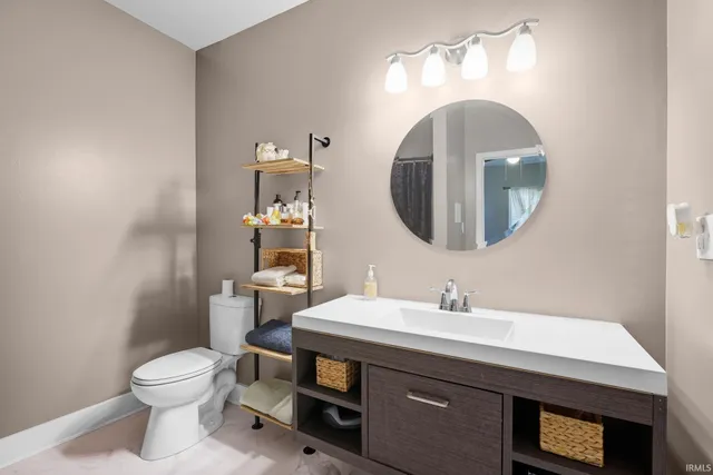 $225,900 | 401 West Grissom Avenue, Mitchell, IN 47446