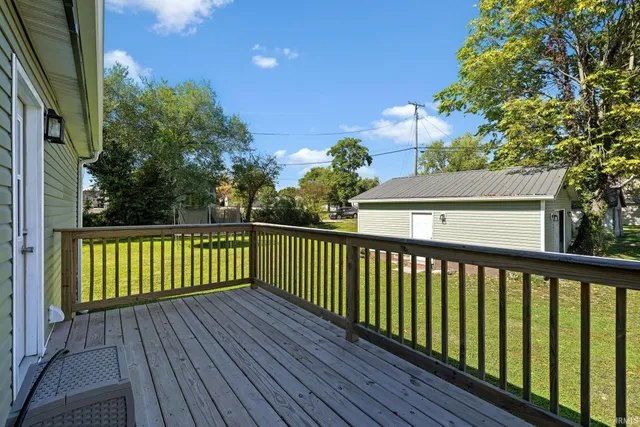 $225,900 | 401 West Grissom Avenue, Mitchell, IN 47446